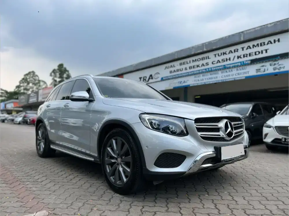 MERCEDES BENZ GLC 250 AT 2015