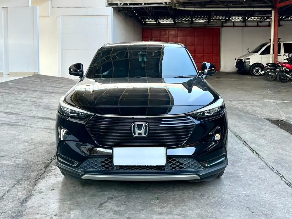 Honda HRV SE Matic / AT 2023 Hitam