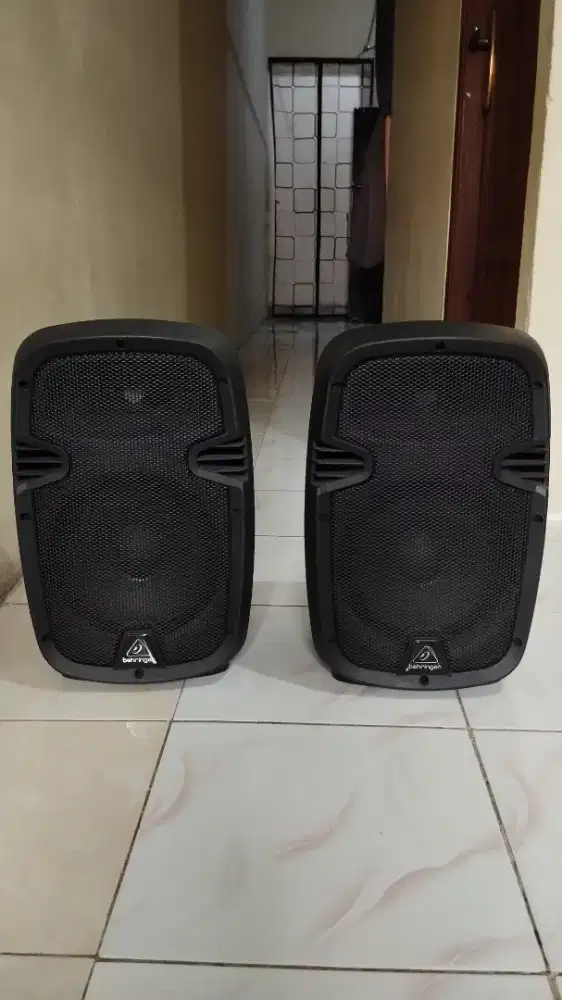 BEHRINGER speaker PK 108A & 108 ( 320 RMS )
