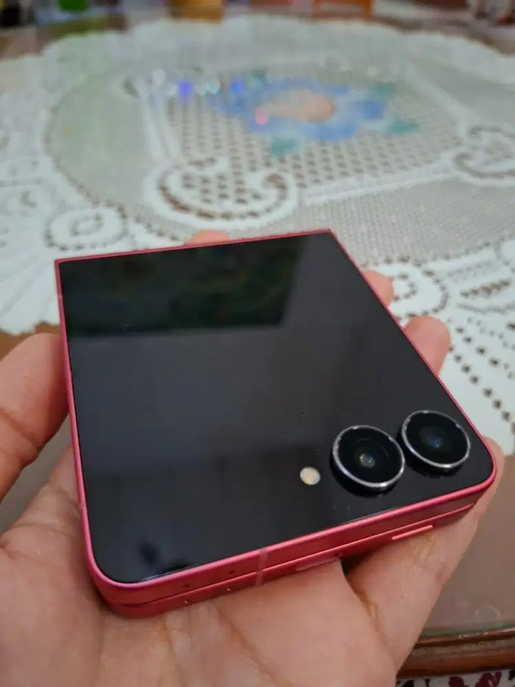 Samsung Flip 7 with Samsung Care