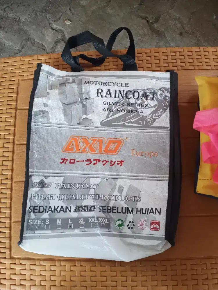 Jas hujan merk AXIO (original)
