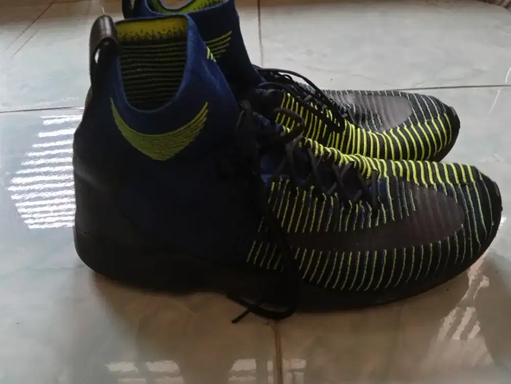 NIke Size 45 Fit 46