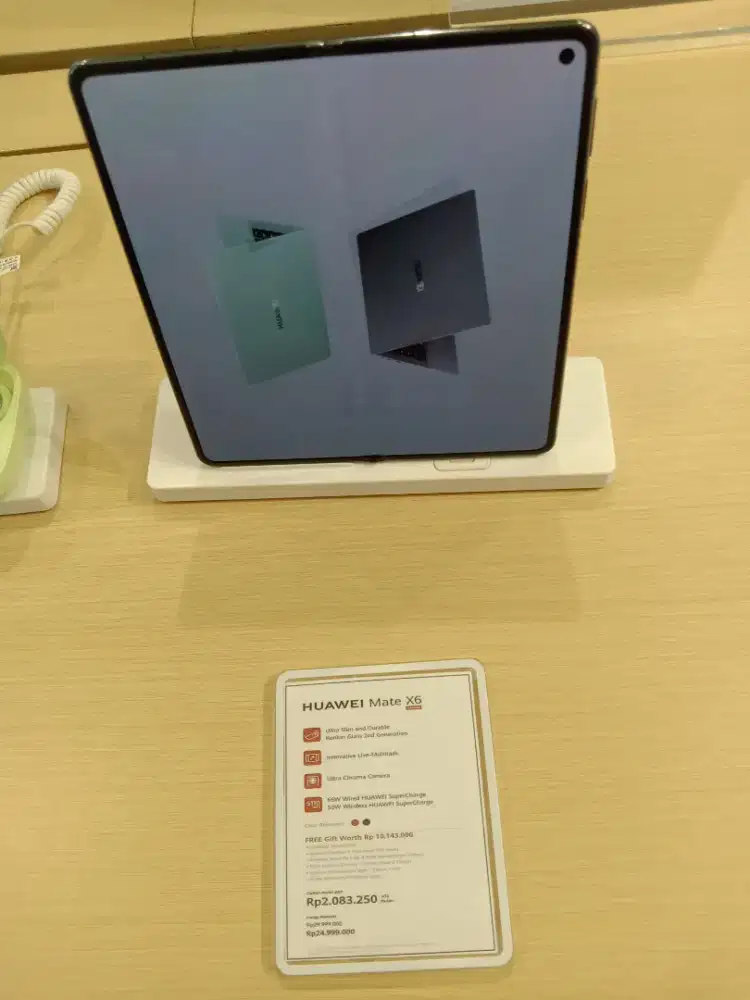 Huawei Mate X6 free gift