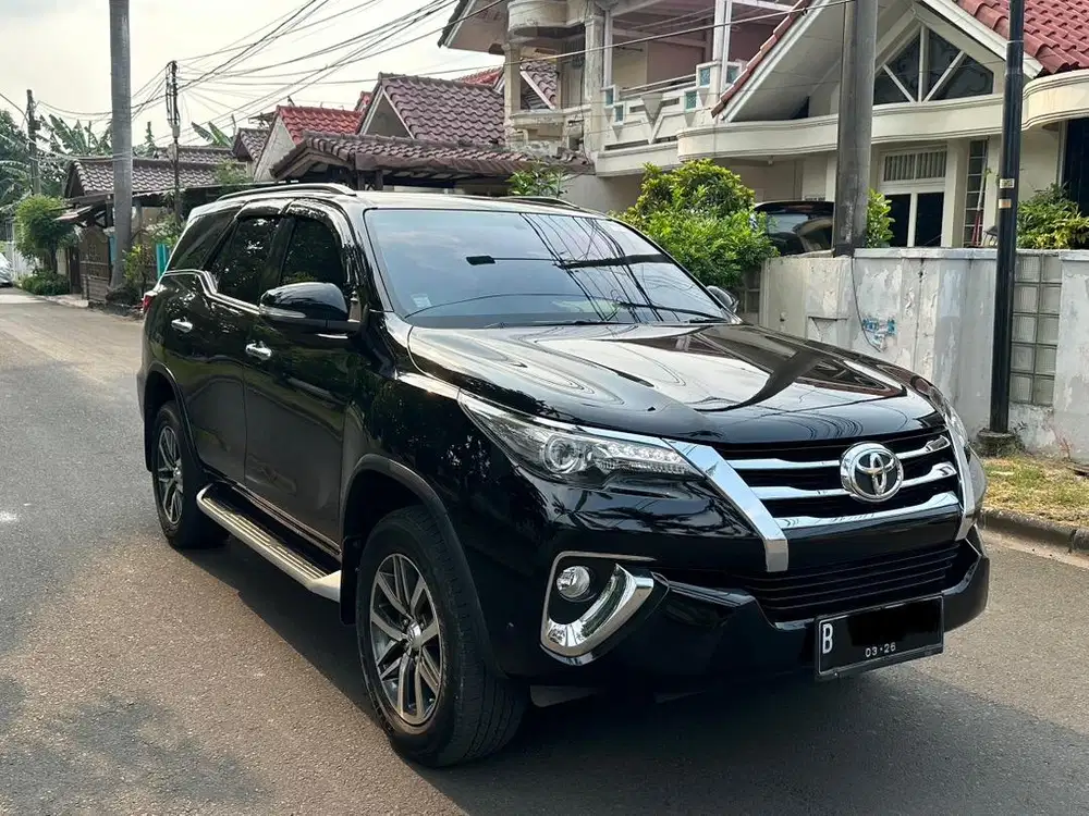CASH FORTUNER VRZ DIESEL AT 2016