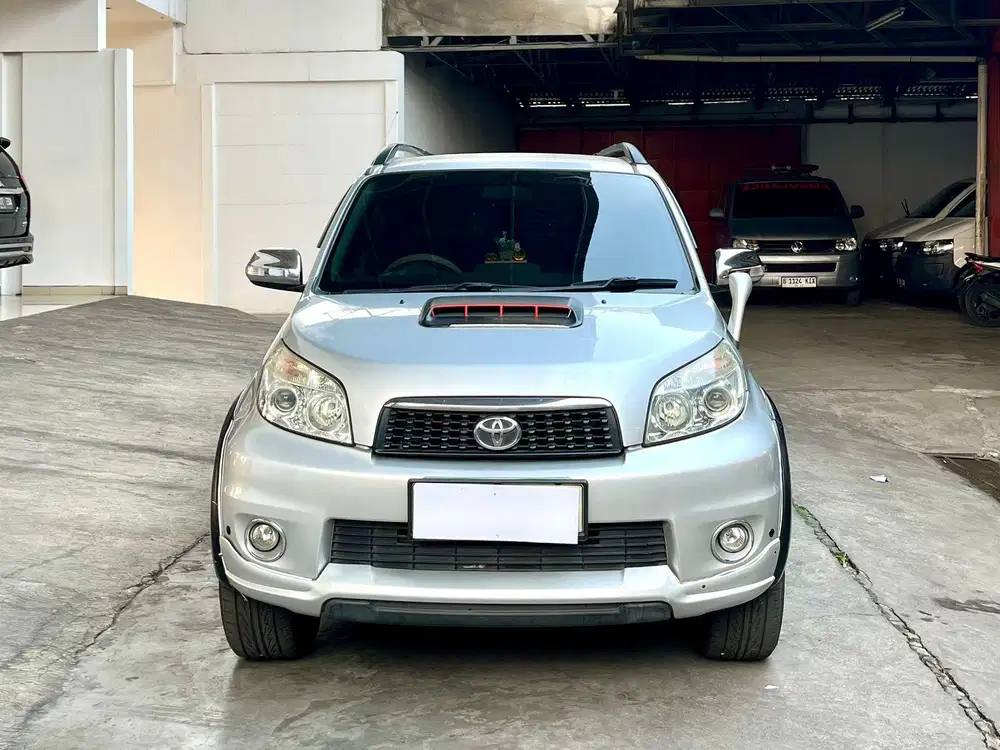 Toyota Rush S Matic / AT 2013 Silver
