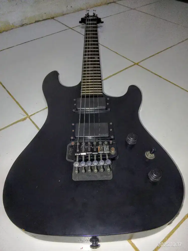 Gitar Listrik Cort Evl K-4 Bekas