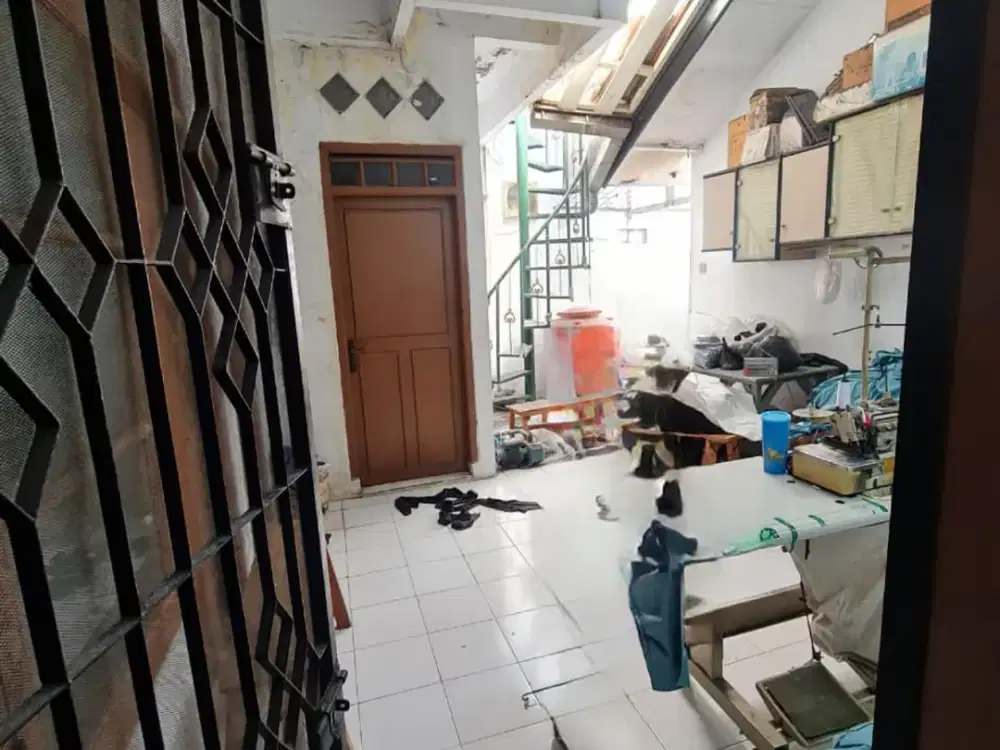 Rumah Hook Area Taman Kopo Indah 2
