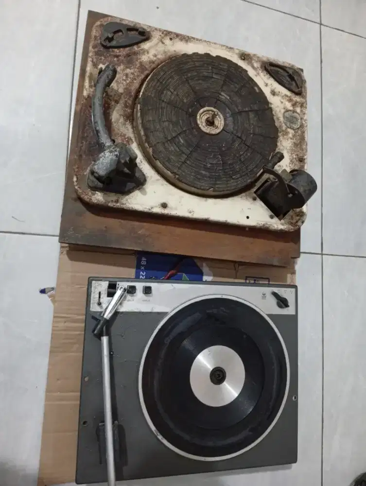Mesin turntable apa adanya