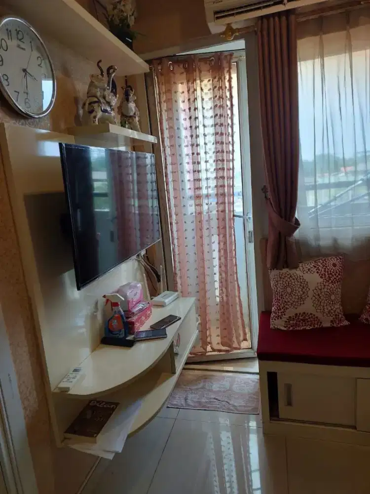 Menyewakan apartment green pramuka city lokasi strategis