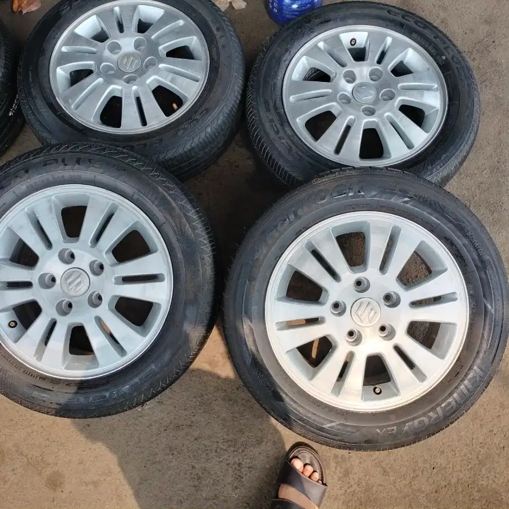 Velg original Suzuki APV ring 15 pcd 5x114,3 ban 185/65 R15 4pcs