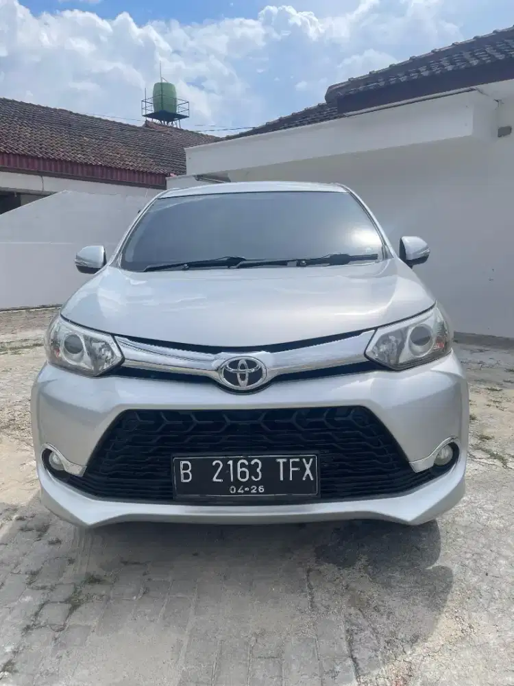 Toyota avanza veloz 1'5 at tahun 2016