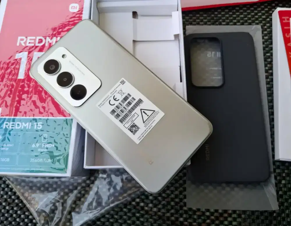 Xiaomi redmi 15 8/256Gb NFC baterai 7000Mah