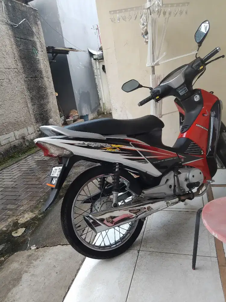 Honda Supra x 125 Masi ori