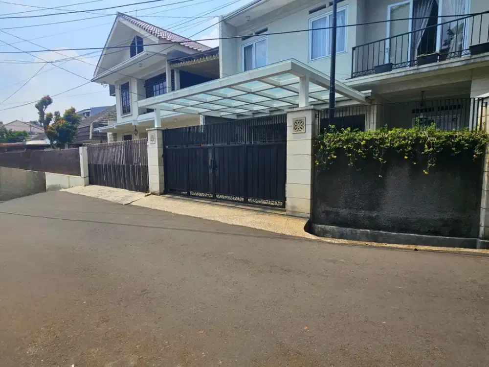Rumah Dijual Kebayoran Lama. Komplek, Dkt Gandaria - PIM. NEGO