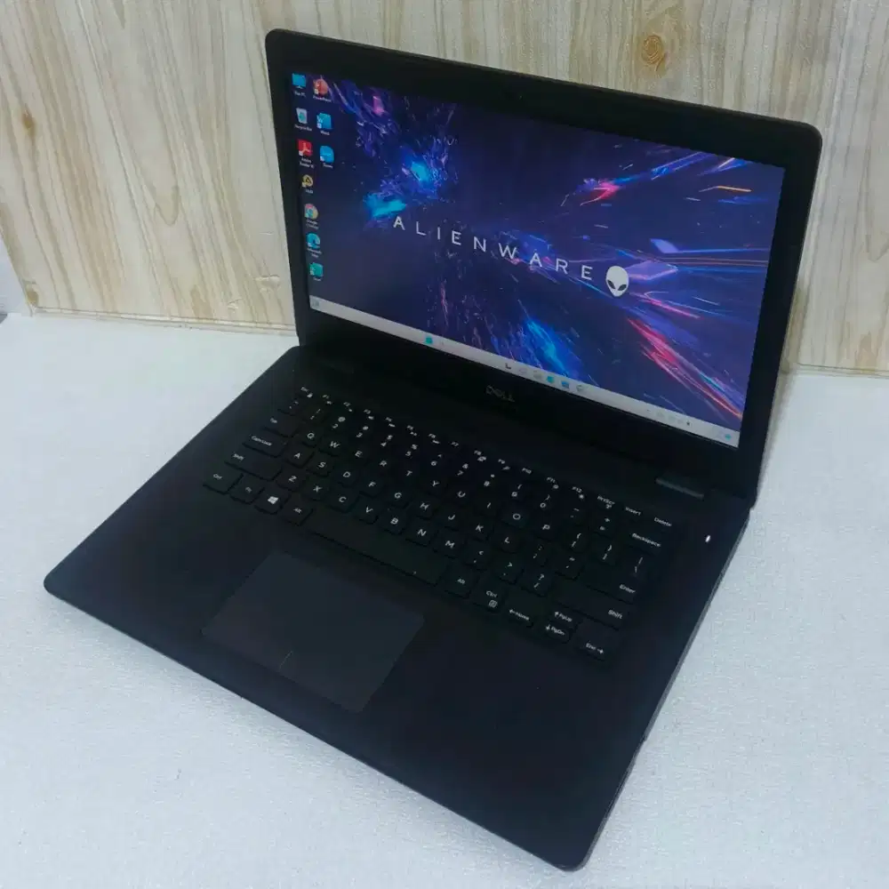 Dell Latitude 3490 slim core.i3 gen7 Ram8GB/sss128GB/hdd500GB bogor