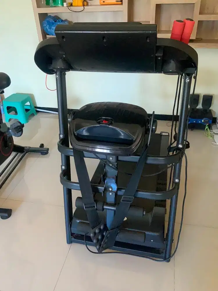 Alat Fitness Treadmill & Sepeda Statis
