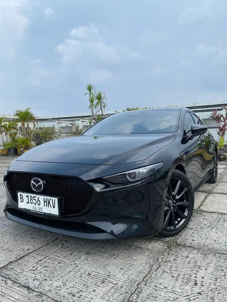 (Km Super Low 9ribu Record Full Ori) MAZDA 3 HATCBACK SKYACTIVE 2023
