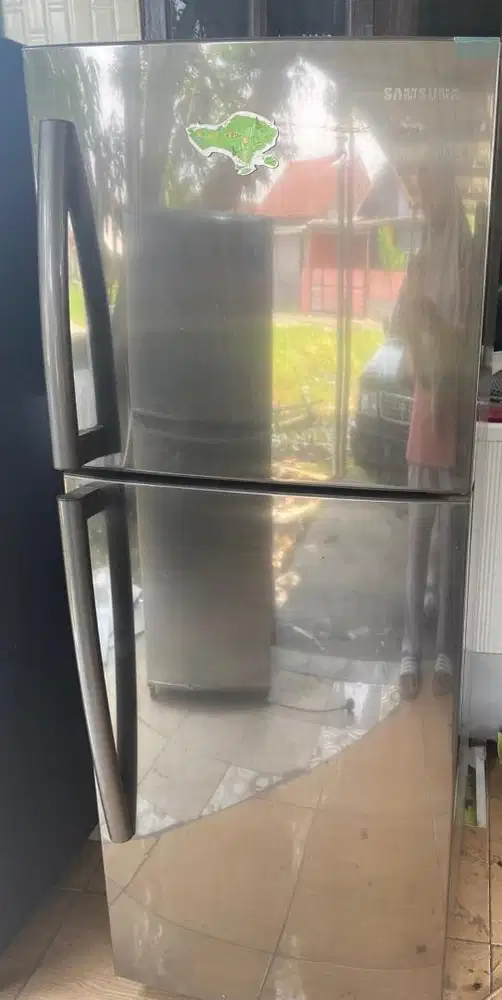 Dijual kulkas 2pintu merk samsung