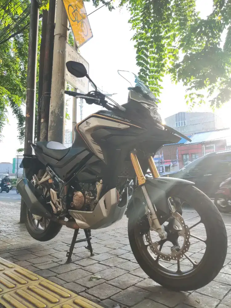 CB 150 X 2024 / 2025 Full Original Plat Jakarta CB150X 150X ABBA