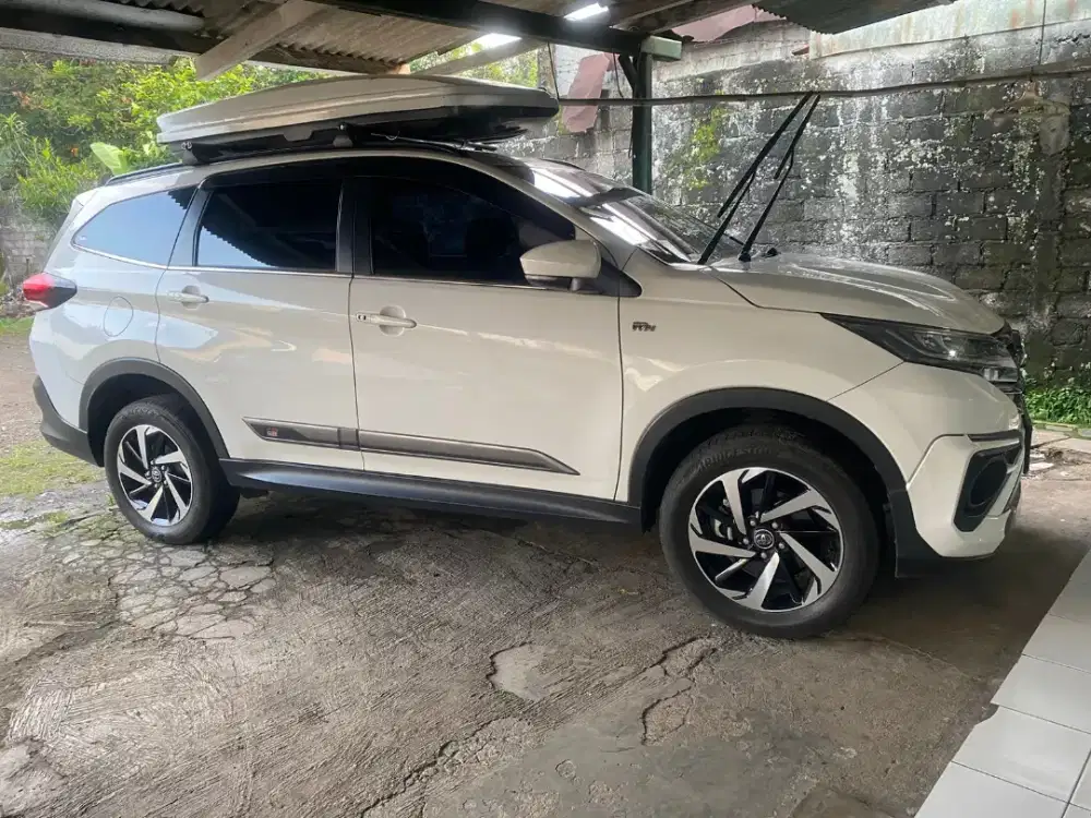 Di jual Roof Box