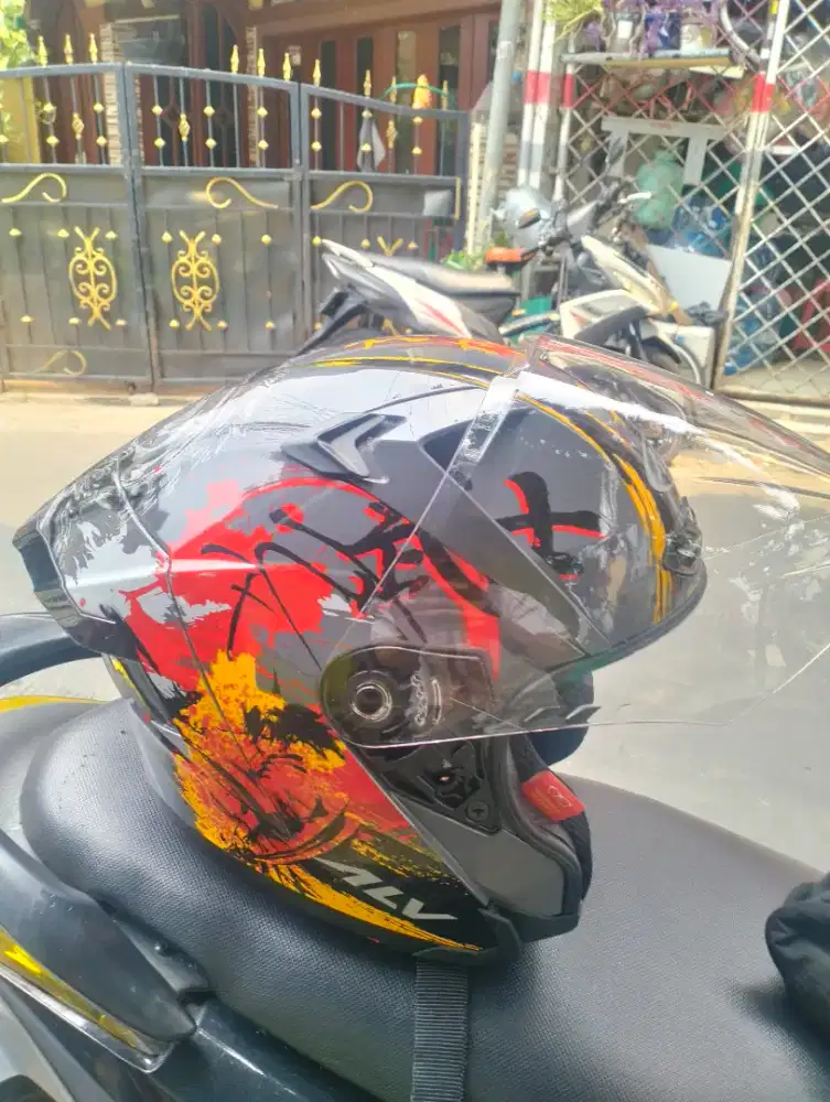 Helm alv ultra pro motif