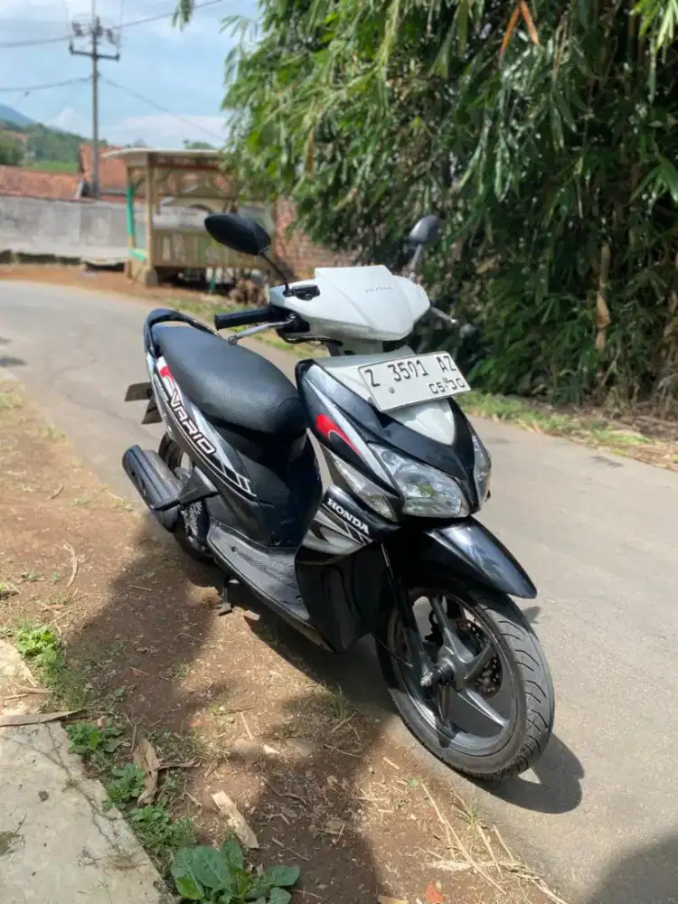 Motor bekas Vario carbu tahun 2011