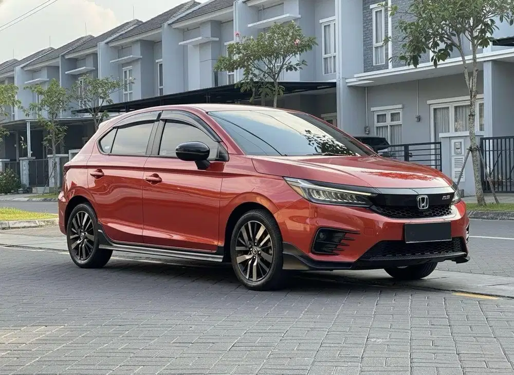 Honda City 1.5 RS Hatchback At 2022 km +/- 42.000
