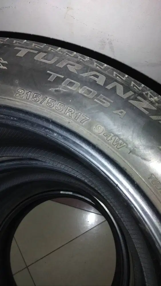 Bridgestone Turanza 215/55R17