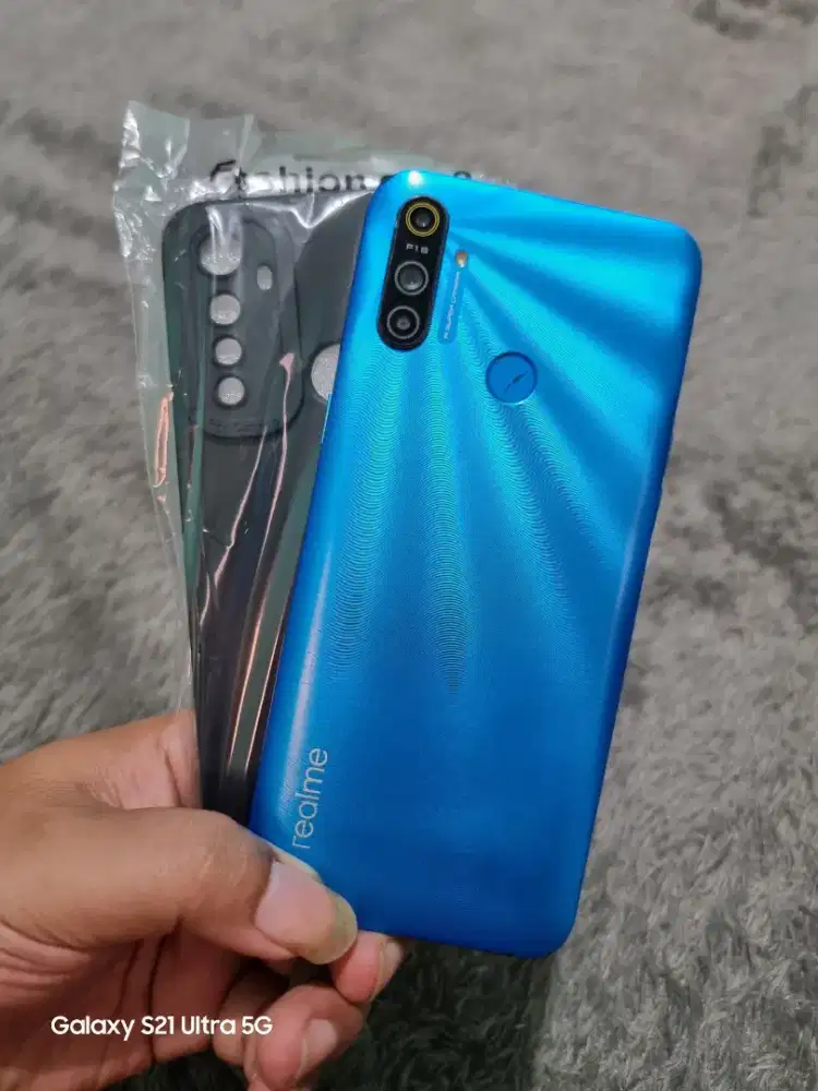 Realme C3 Ram 3+1/32GB Murah Siap Pakai (Lokasi Cicaheum) Dibaca