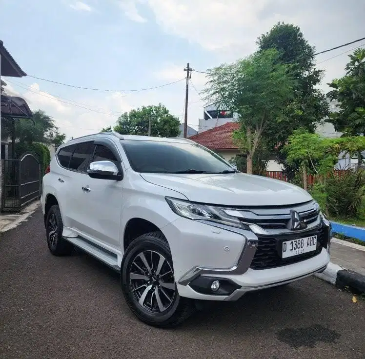 Mitsubishi Pajero Sport Dakar 4x2 AT 2018