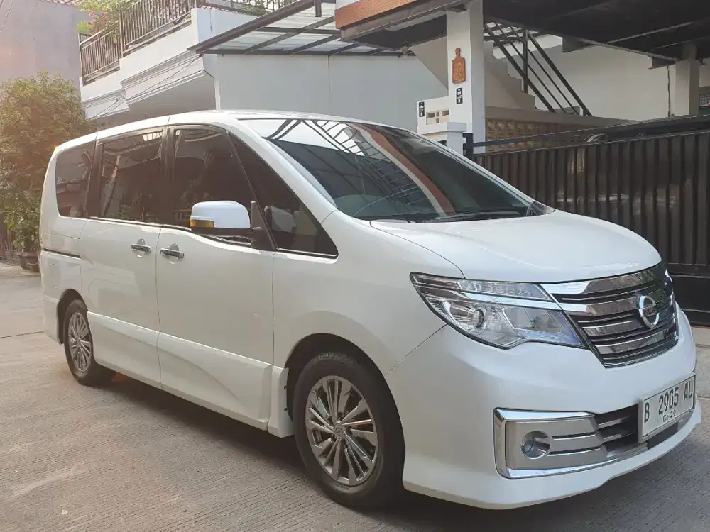 Nissan Serena Autotech panoramic 2016
