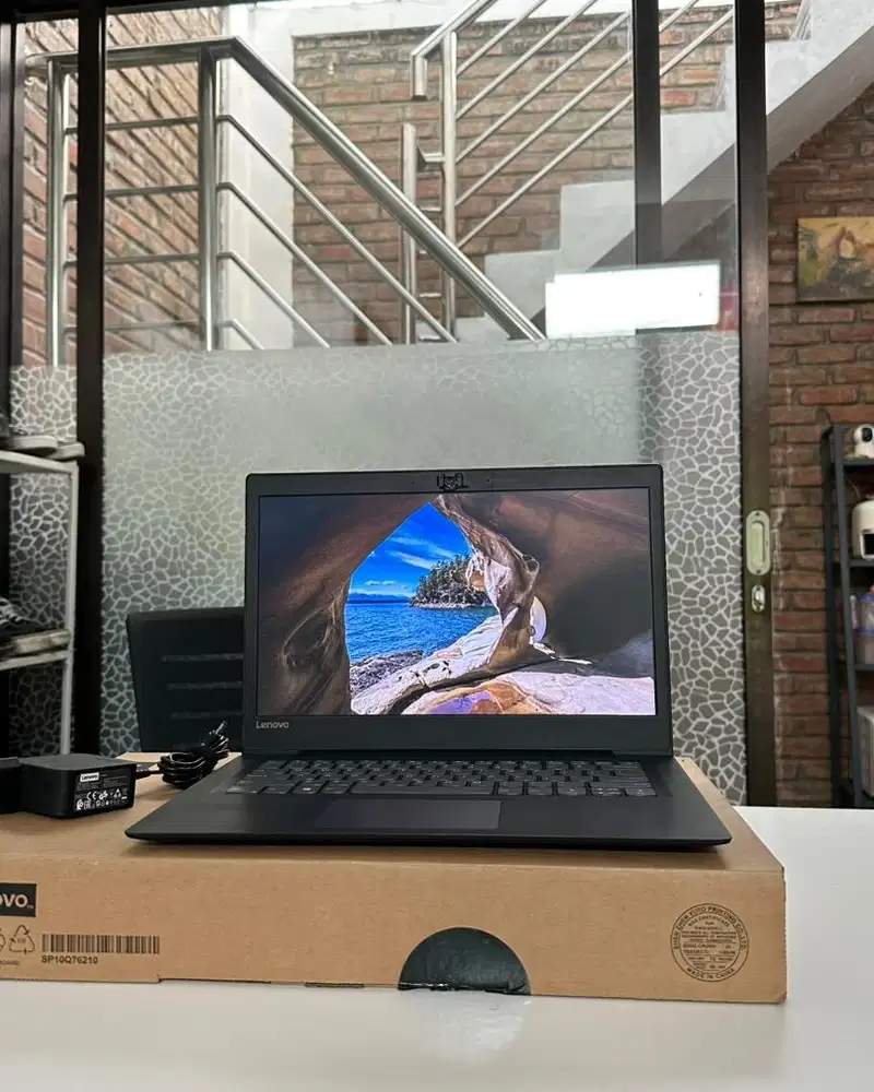 Lenovo Ideapad S130 Lengkap Mulus 4/128 SSD