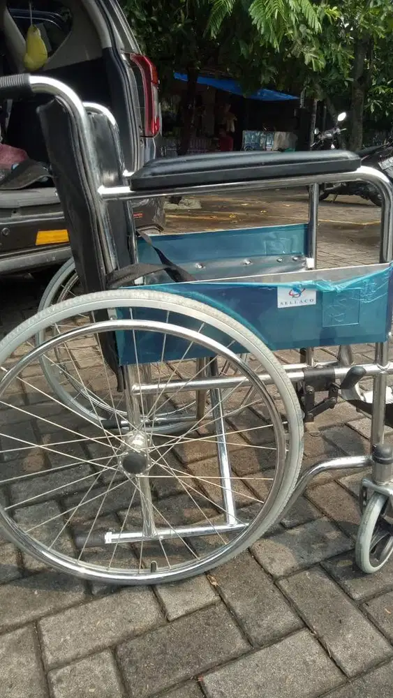 JUAL KURSI RODA BEKAS 90%