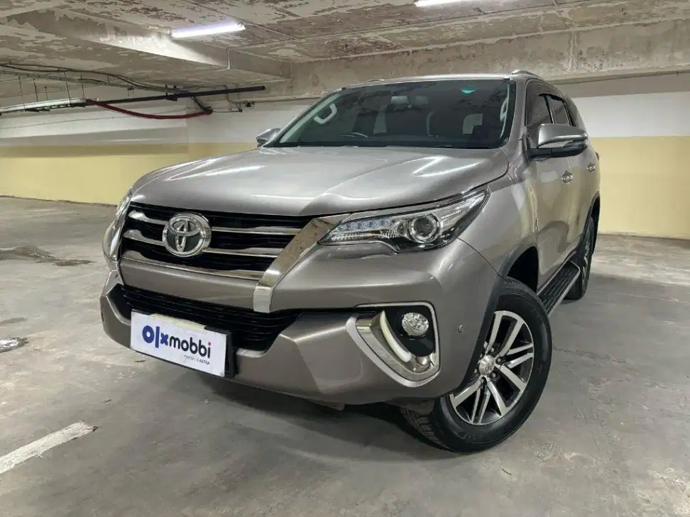 Toyota Fortuner  2.7 4x2 SRZ Bensin-AT 2018