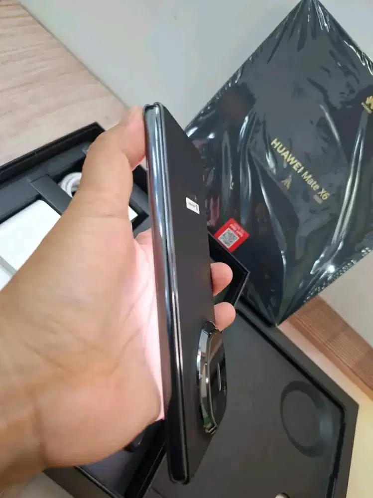 Huawei mate x6 12/512