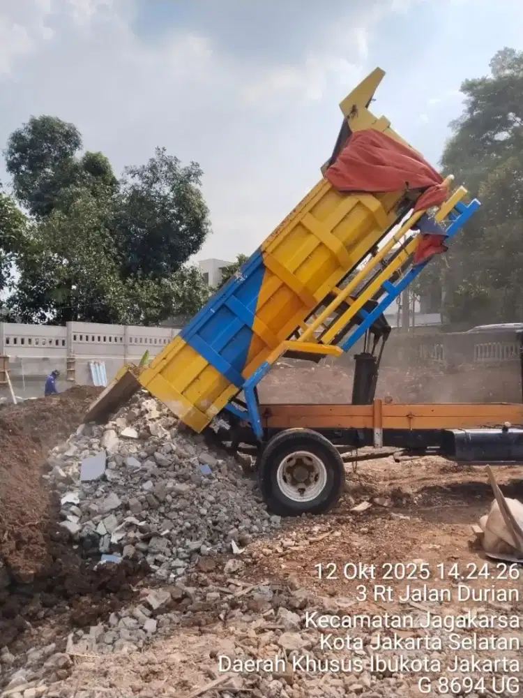 Jasa pengurugan puing