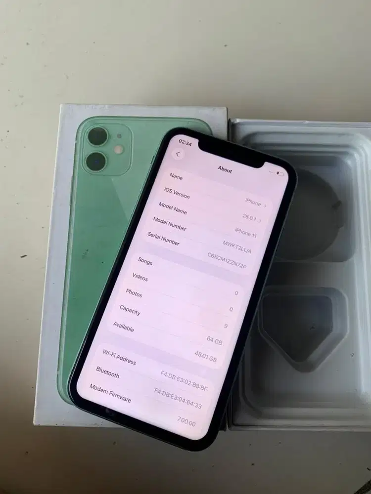 Iphone 11 64gb ex inter warna hijau tosca imei regist beacukai