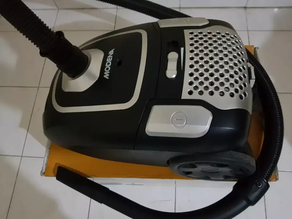 Vacum Cleaner Modena VC3143