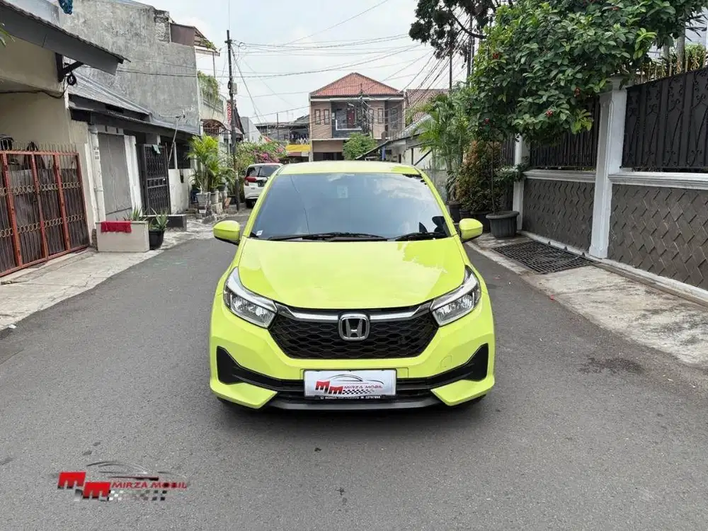 Honda Brio Satya 1.2 New E AT 2023 Hijau Lime