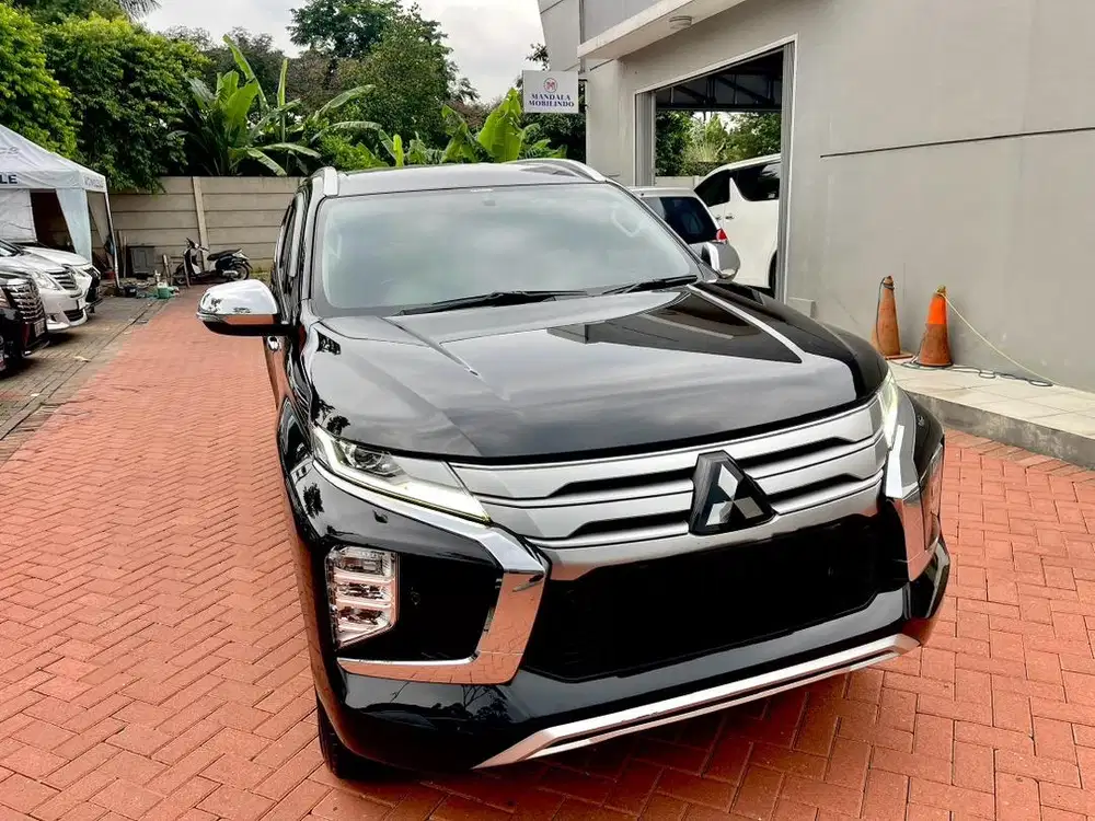 Mitsubishi Pajero Dakar Ultimate 2.4 diesel 2022 AT black metallic