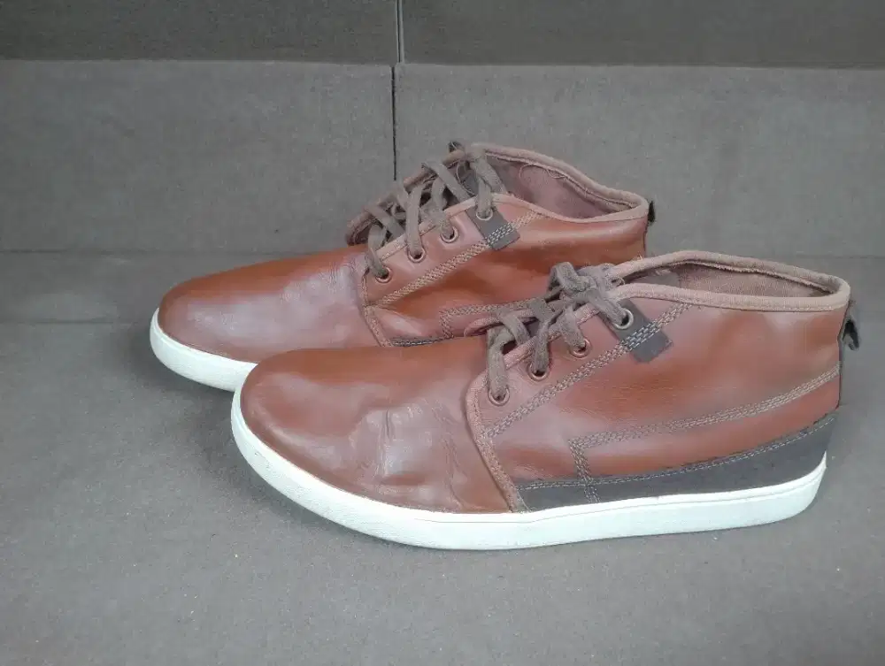 Sepatu skecher size 44