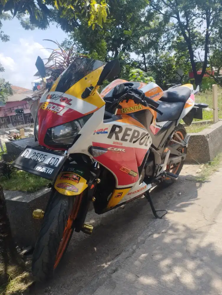 For Sale Motor CBR 150R