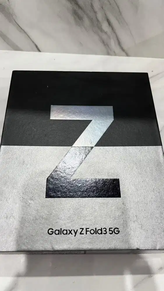 Samsung fold 3 second