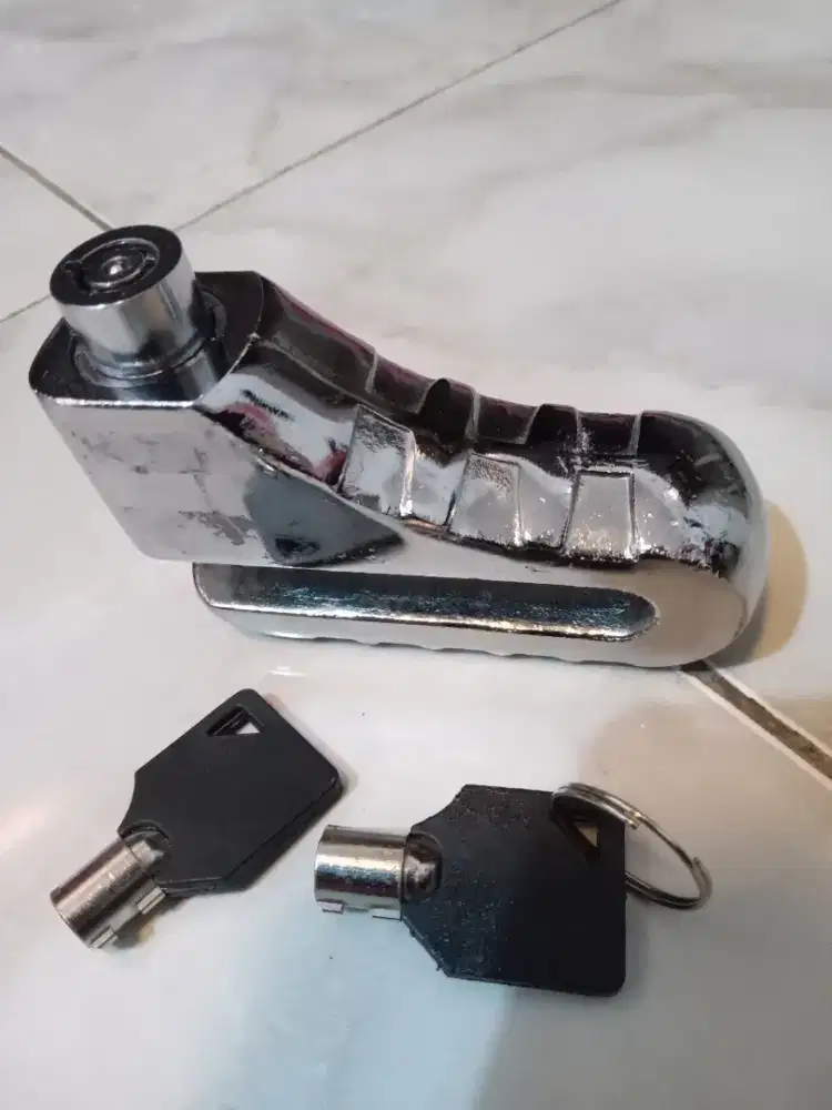 Kunci Ganda motor