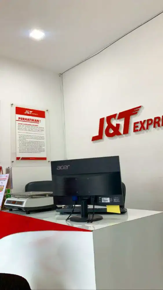 Lowongan kerja di J&T