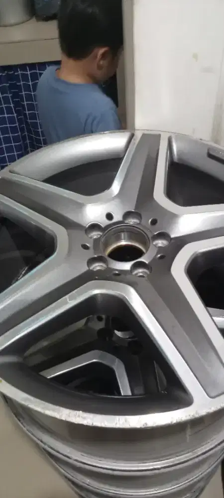 Velg oem mercy r20