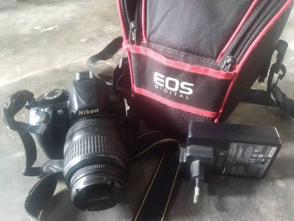 Kamera Nikon D3100