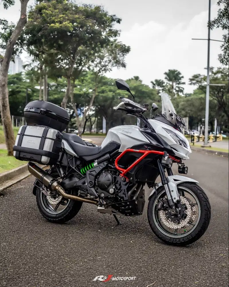 Kawasaki Versys 650 Versys650 Nik 2018 ABS Warna Putih Knalpot Akrapov