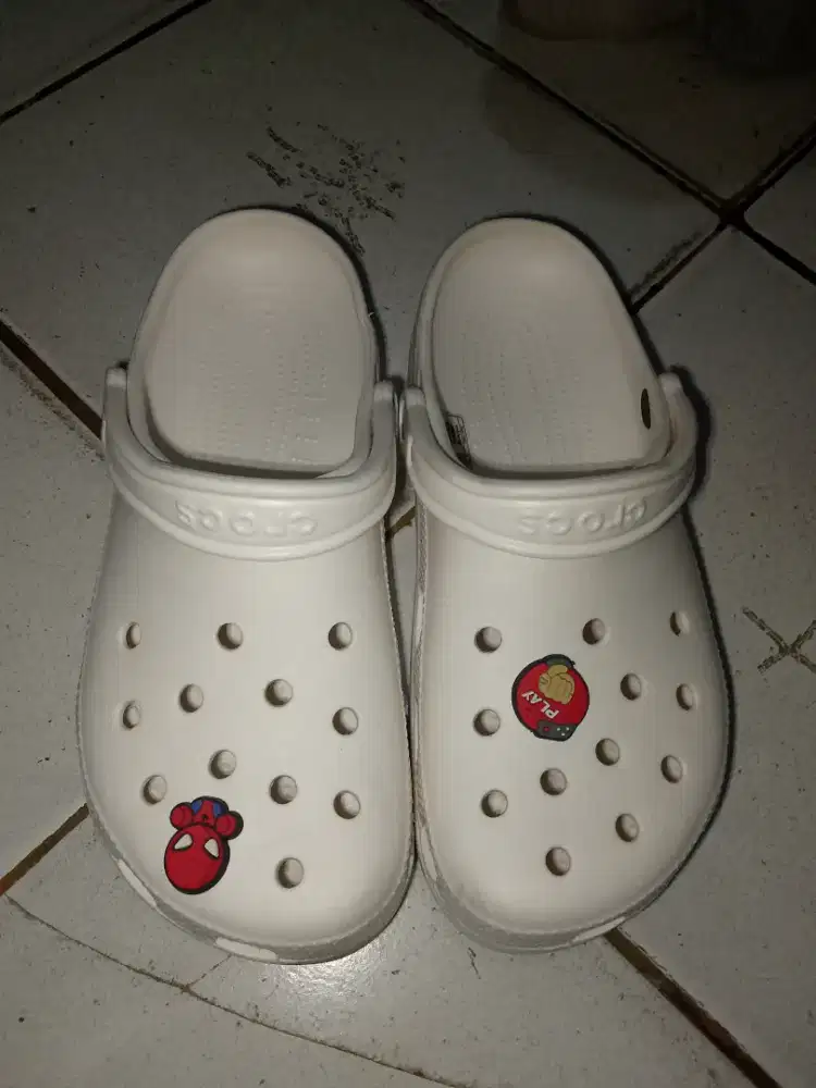 crocs ori Made in china