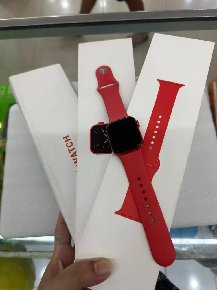 iWatch Seri 5 40mm Red Edition Lengkap